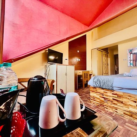 Hotel Kalinga Grand - Luxury Comfort !! Travellers Delight !! Budget Friendly !! Prime Location !! Guest Favourite Manāli Exterior foto