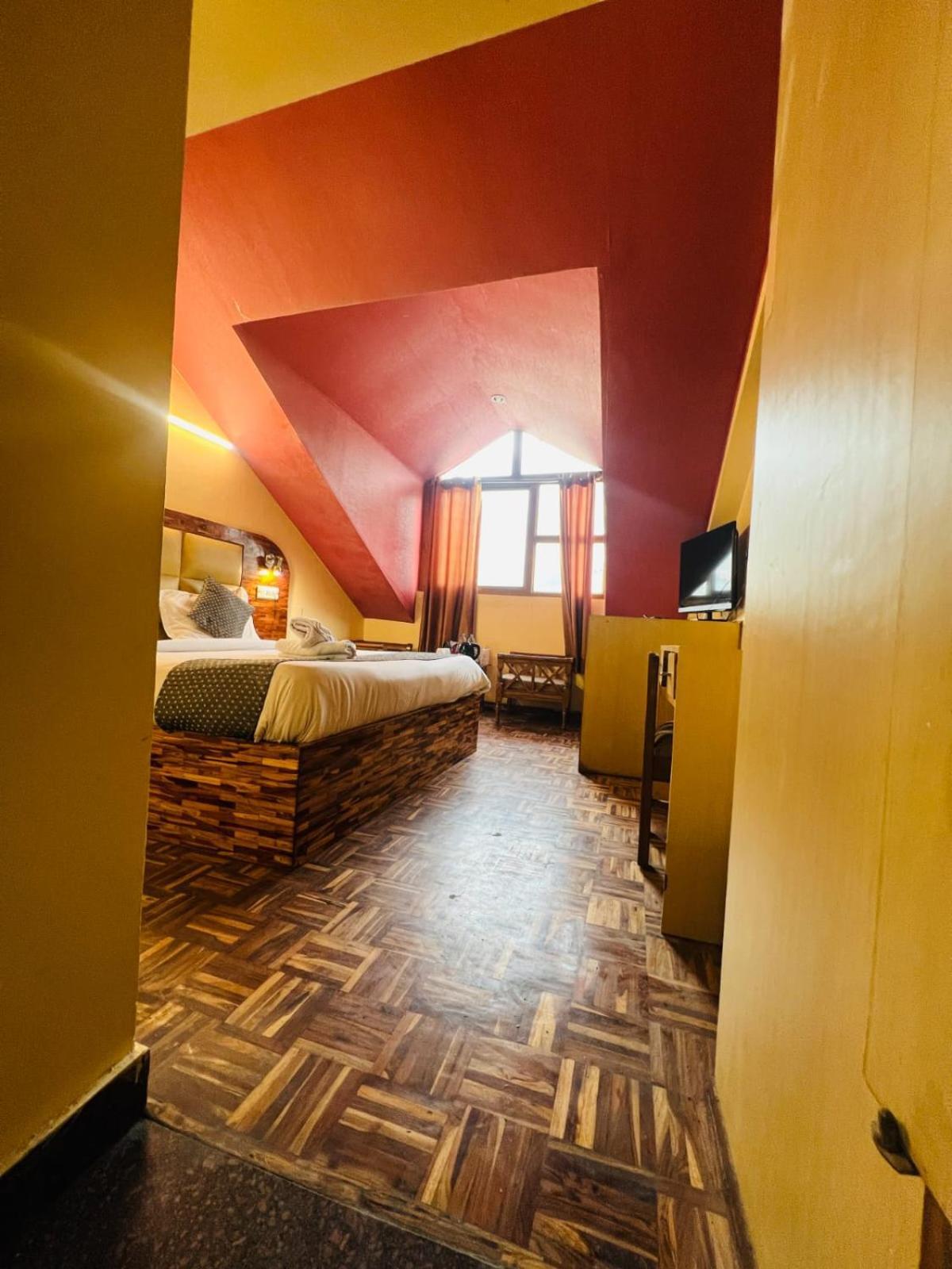 Hotel Kalinga Grand - Luxury Comfort !! Travellers Delight !! Budget Friendly !! Prime Location !! Guest Favourite Manāli Exterior foto
